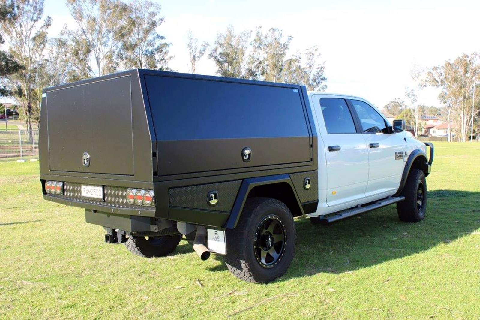 Dodge Ram Custom Aluminium Tray &amp; Canopy | Heavy Duty Work Setup